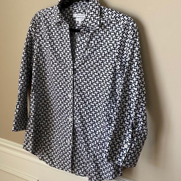 𝅺foxcroft Top - Picture 4 of 13